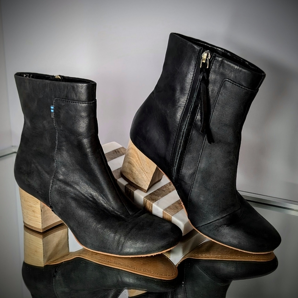 Tom's Black Leather Ankle Boots with Wooden Heel